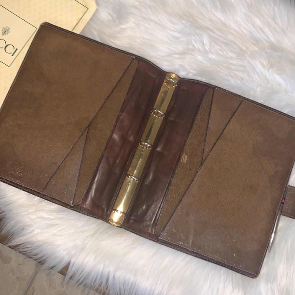 SOLD🎉🚨🚨Gucci Vintage Agenda / Silver pen - Picture 12 of 17